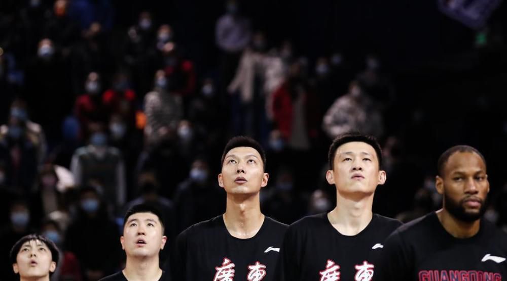 唐季礼指出，以国际合拍等方式实现;借船出海就是十分有效的模式之一